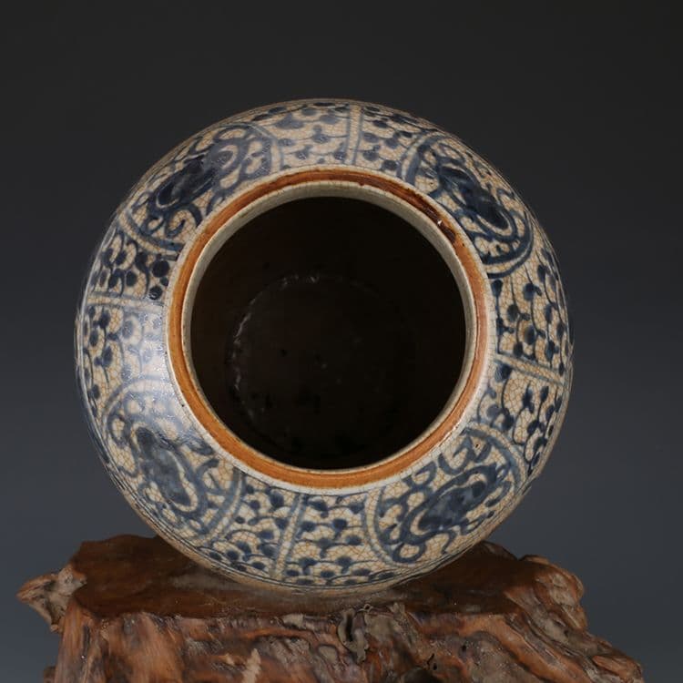 青花人物紋缶 陶磁器 現代工芸品 美術品 装飾品 置物