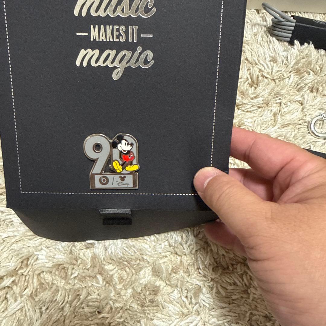 beats solo3 wireless Mickey's 90th 限定　美品