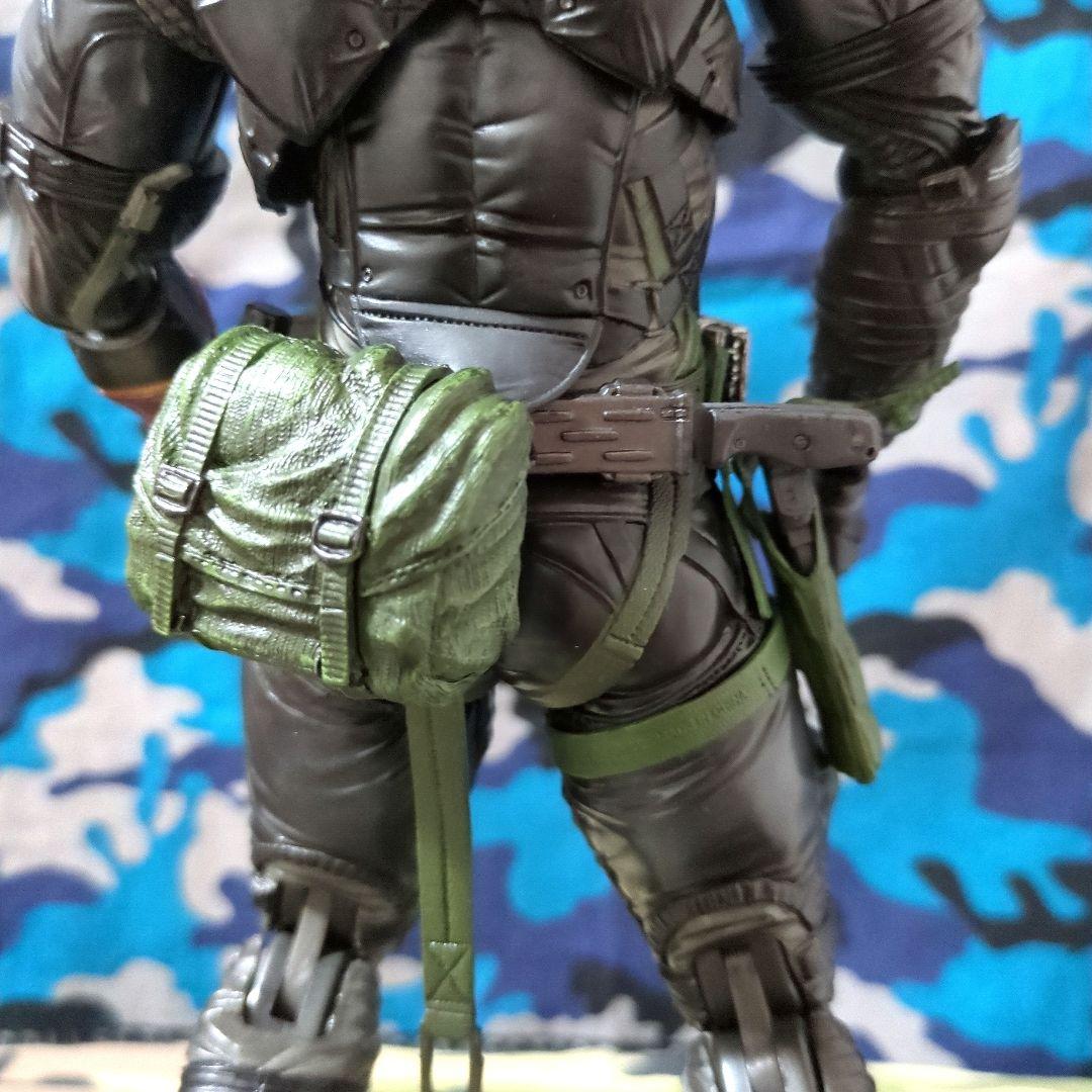 プレイアーツ改 メタルギアソリッド５ ヴェノムスネーク(中古品•ブリスター破損)