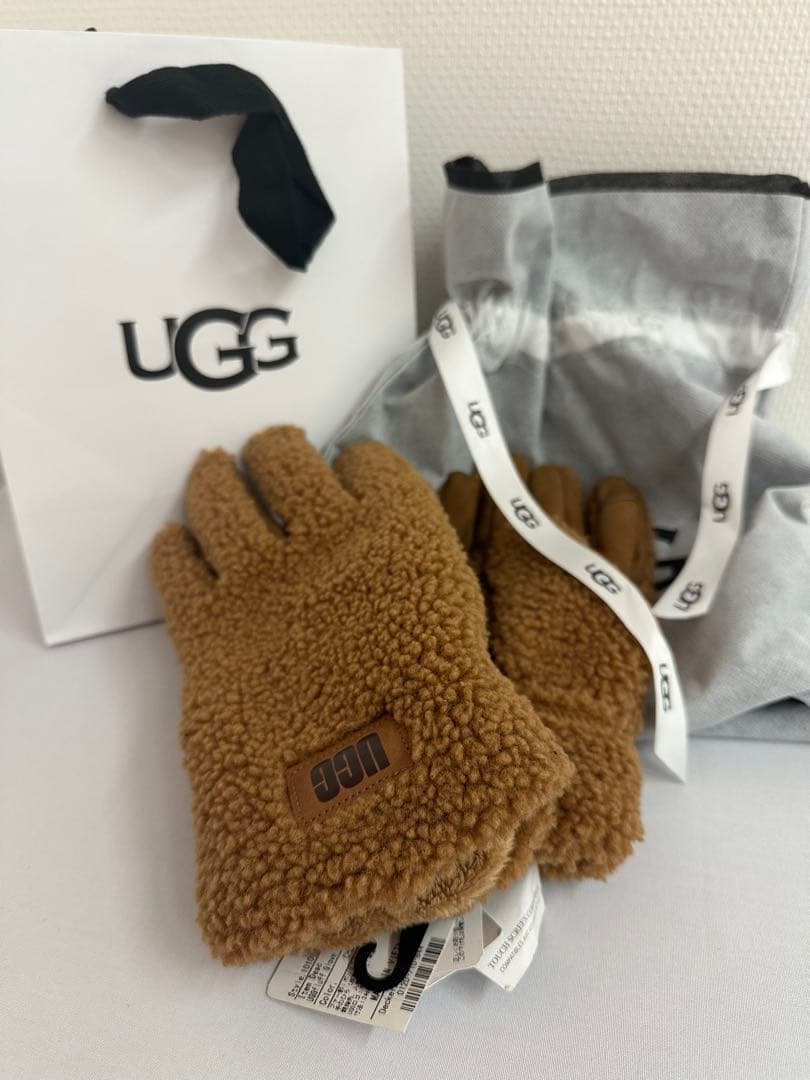 UGG フリース手袋 ブラウン