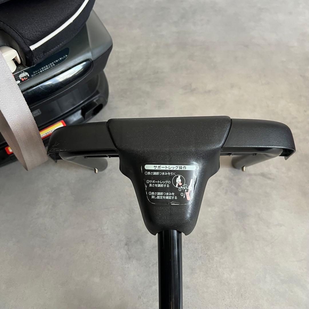 Combi コンビ ゼウスターン ユーロ チャイルド シート 回転式