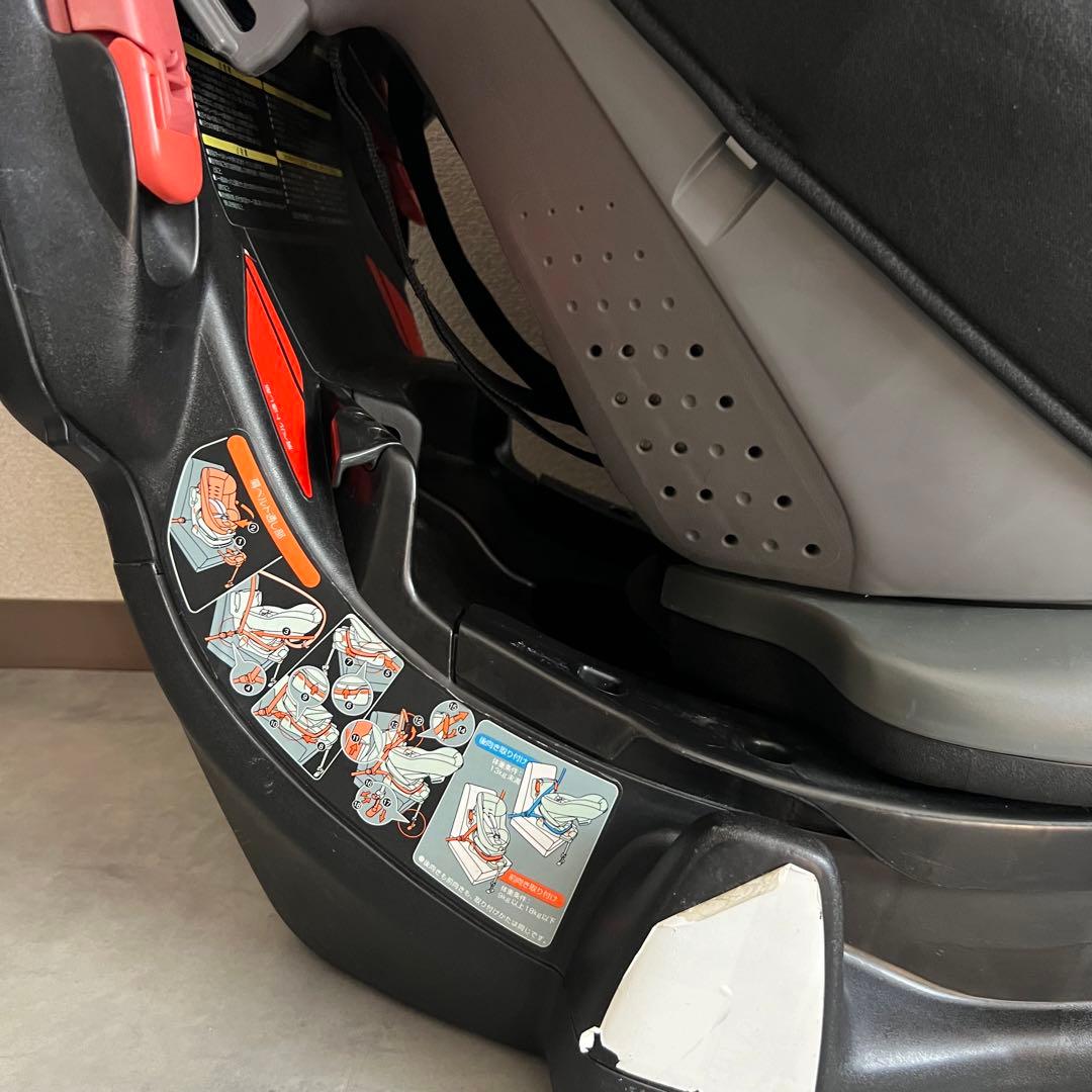 Combi コンビ ゼウスターン ユーロ チャイルド シート 回転式