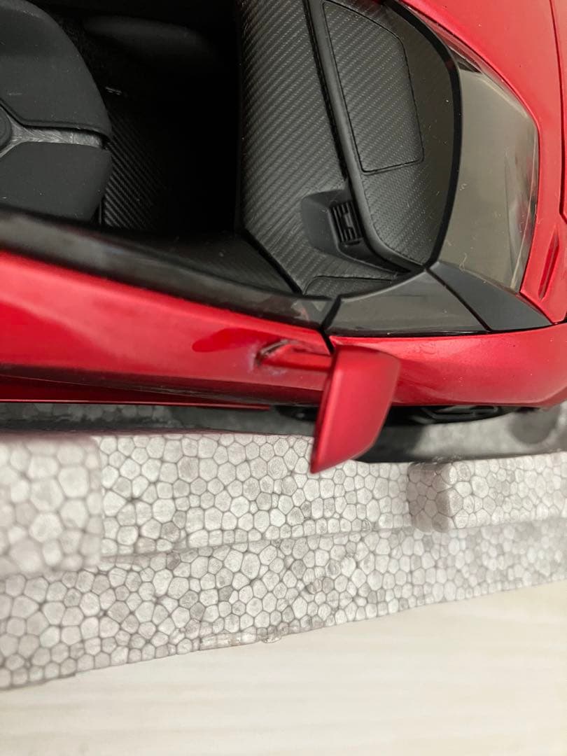 オートアート ランボルギーニ Aventador J 1/18