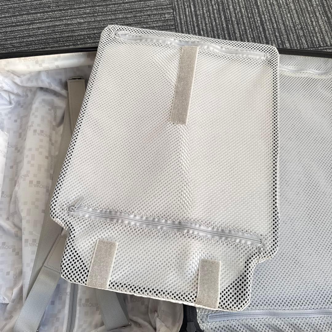 リモワ　スーツケース　32リットル