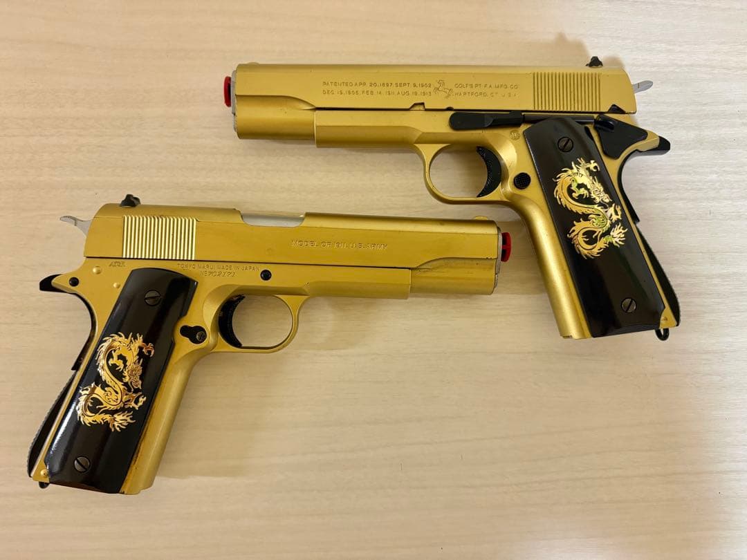 コルト M1911A1ガバメント　手作り　ギルデッドV12風　エアコッキング2丁