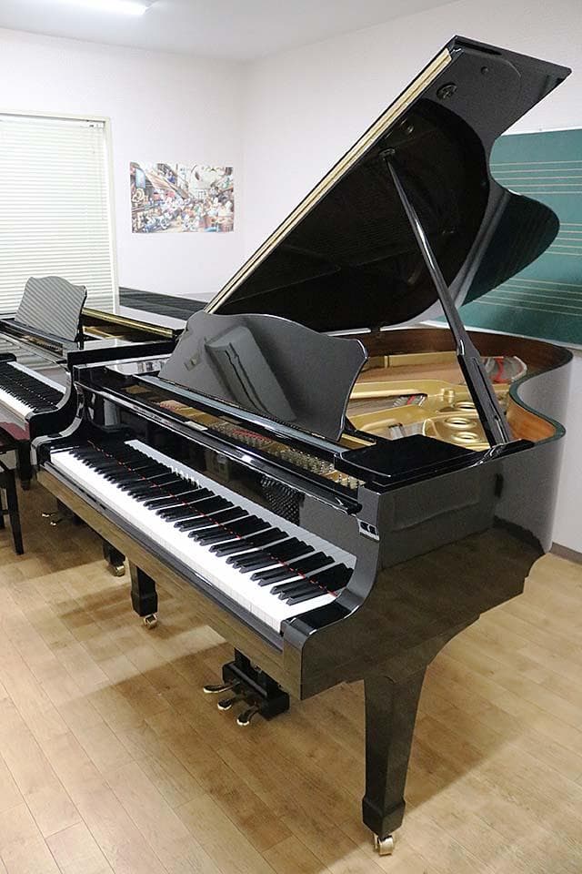 グランドピアノ【ヤマハ C5B】販売　新春セール♪