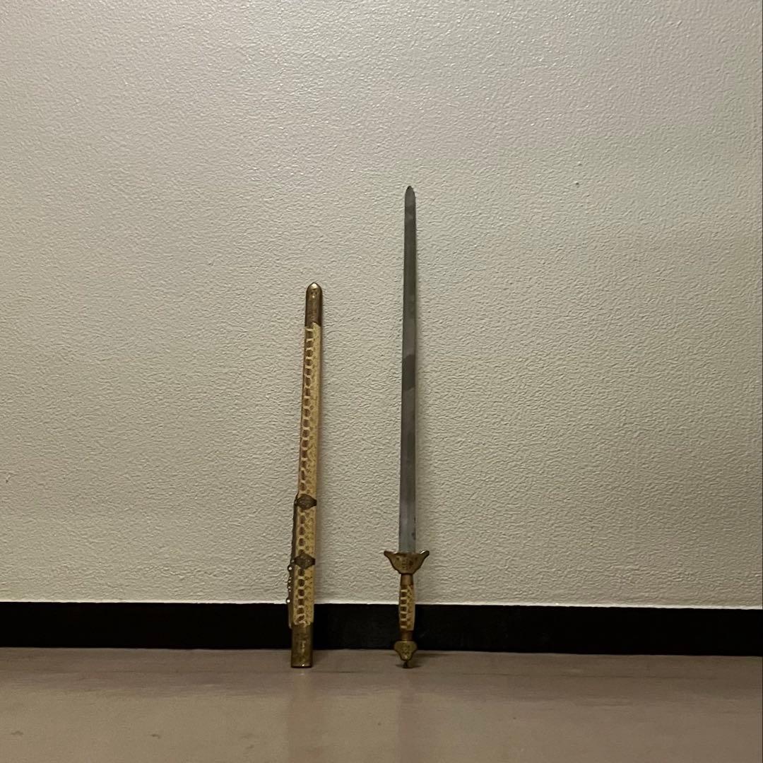 龍泉剣 太極剣 漢剣 太極拳八卦掌 模造刀模擬刀中華中国武術功夫 中国刀剣つるぎ