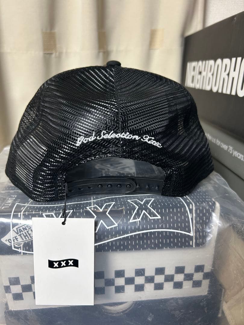 帽子 GOD SELECTION XXX NEWERA MESH CAP