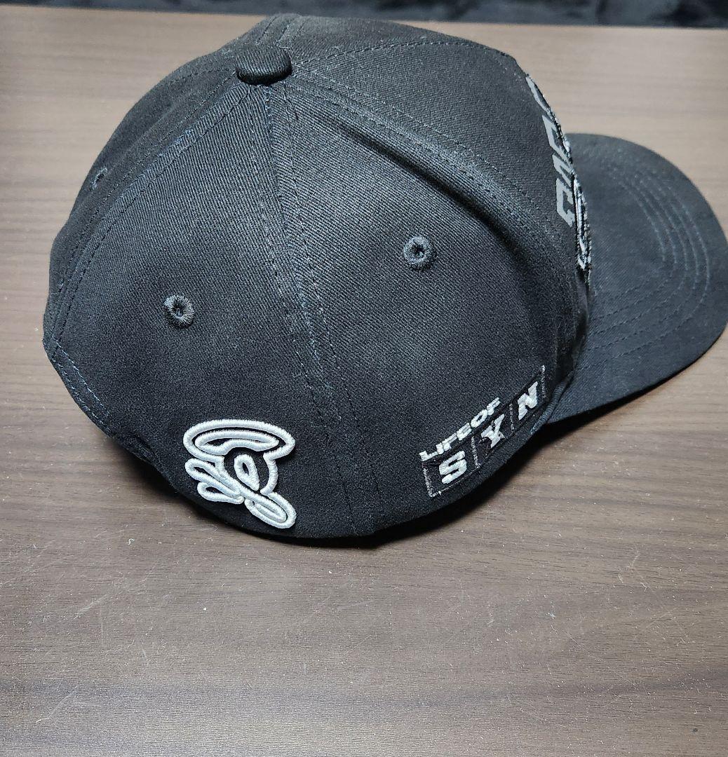 syna world STAR CAP BLACK キャップ