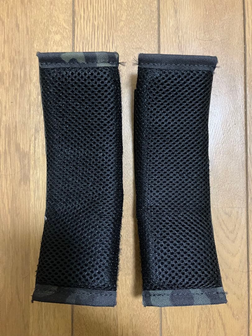 【実物】FERRO CONCEPTS 迷彩ショルダーパッド