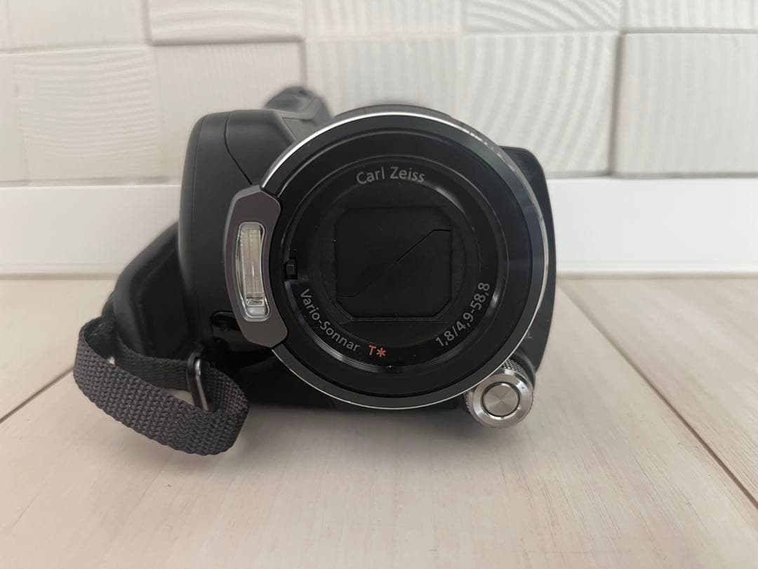 大容量120GBHDビデオカメラ SONY Handycam HDR-SR12