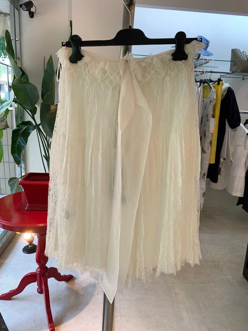 【正規品】ERMANNO SCERVINO ホワイト レース プリーツスカート