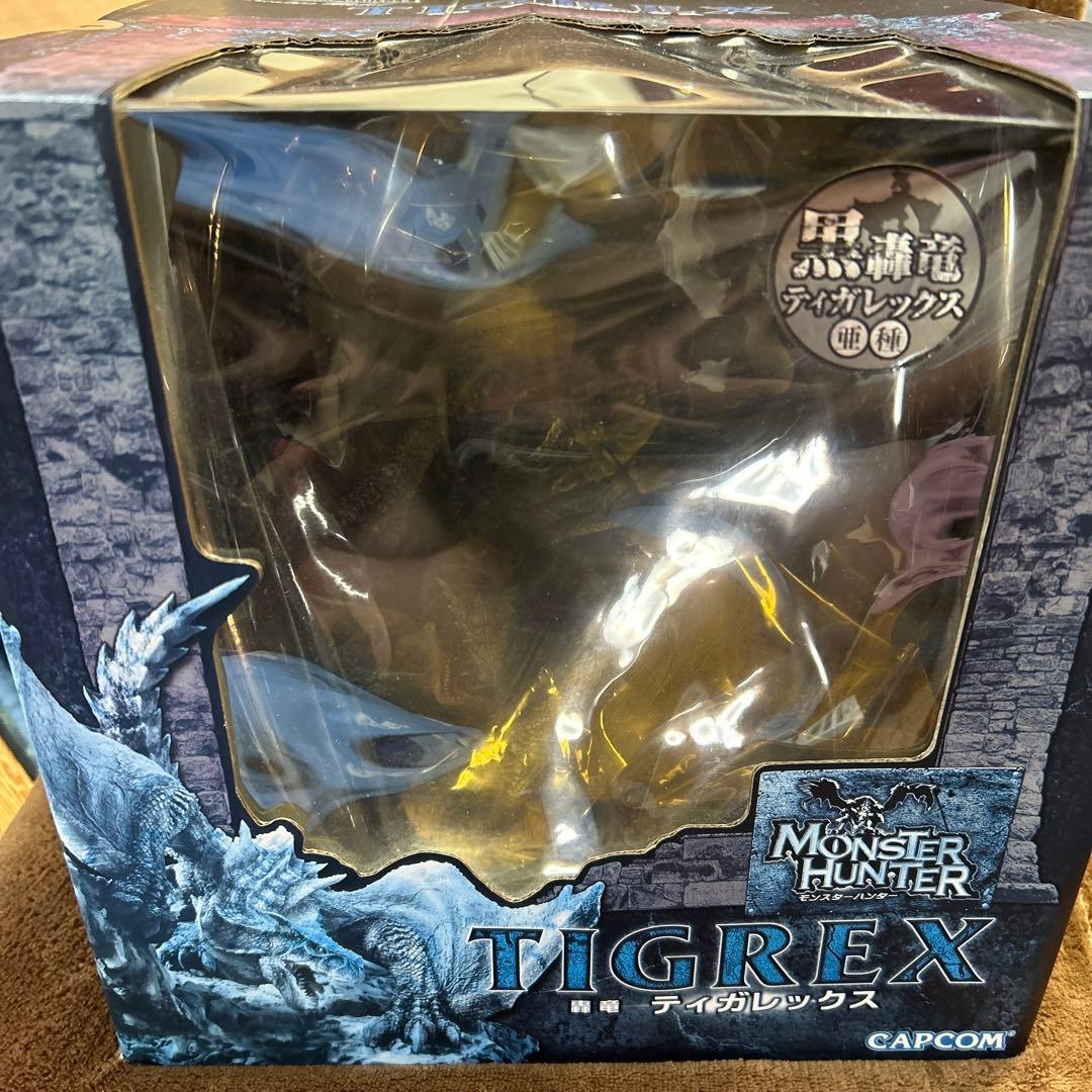ティガレックス亜種　クリエイターズモデルモンスターハンターフィギュア