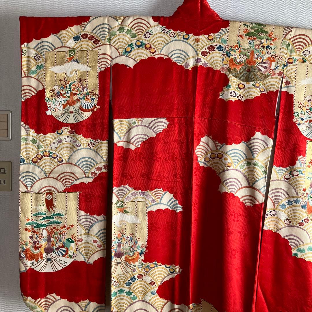 赤色系の振袖