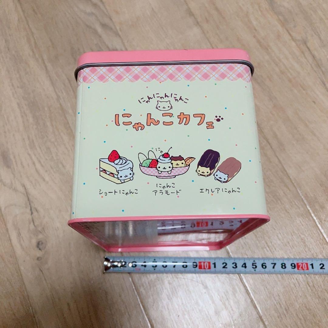 San-X サンエックス　にゃんにゃんにゃんこ　ケース