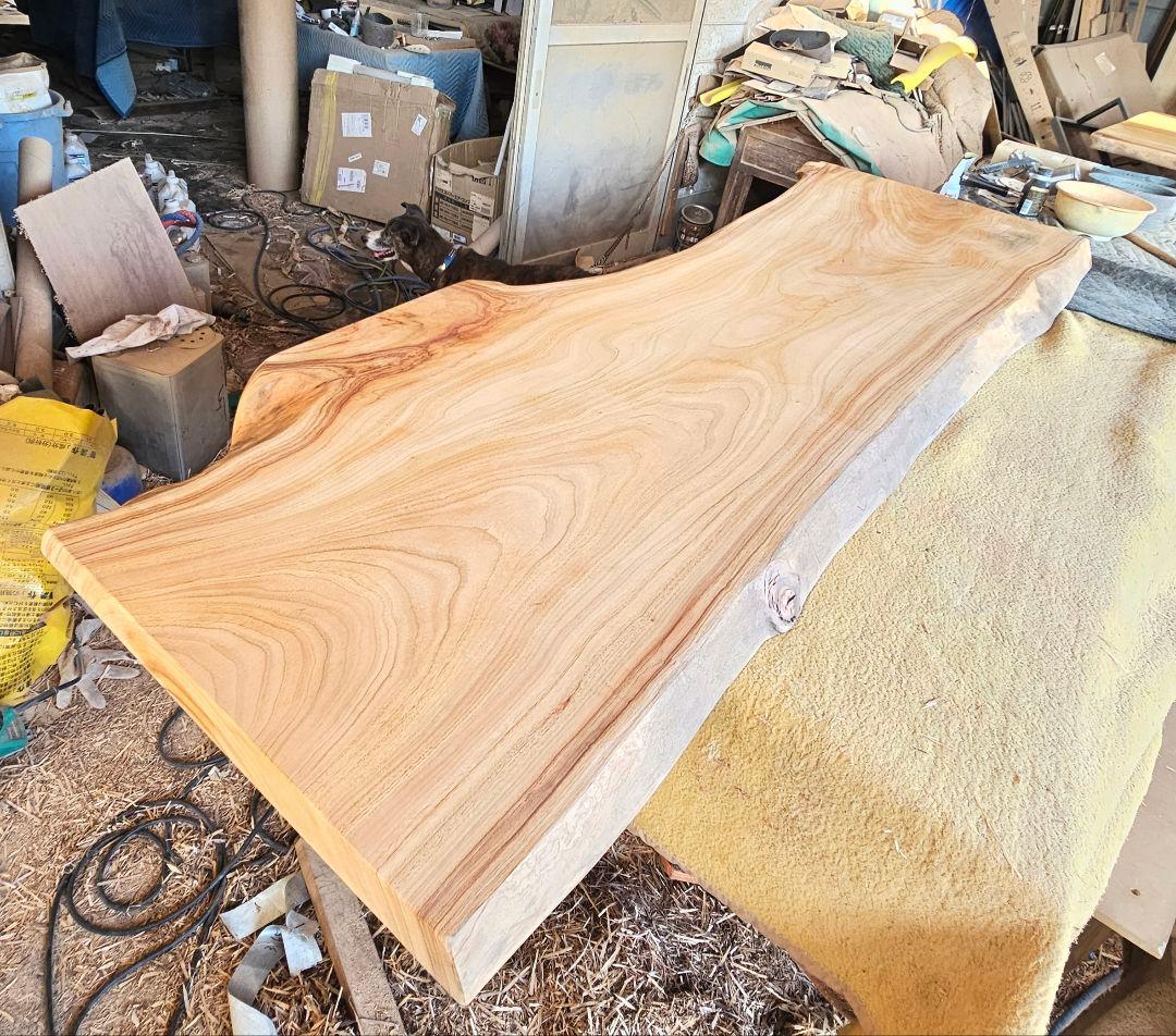 Y*e様 赤楠　楠　一枚板　最高級　ダイニング　テーブル　栃