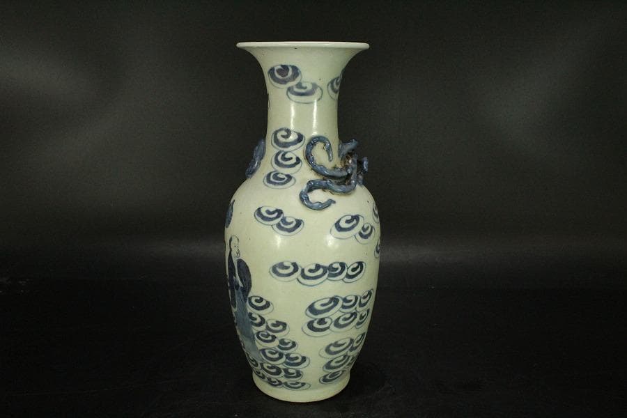 中国美術 青花 龍巻 仙人紋 瓶 高23.5cm(LC139)