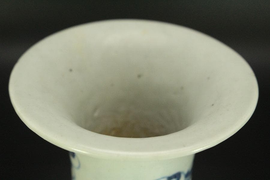 中国美術 青花 龍巻 仙人紋 瓶 高23.5cm(LC139)