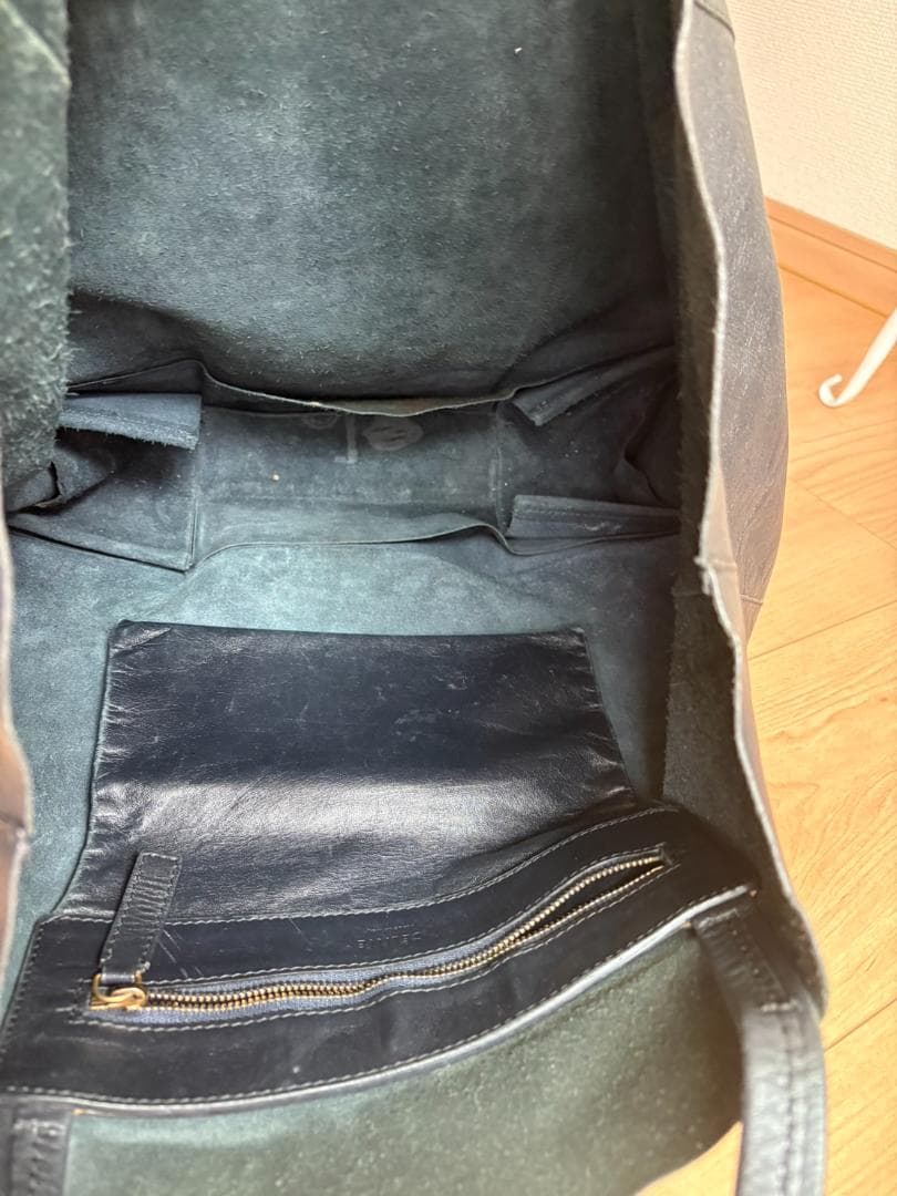 CELINE ホリゾンタルカバ/レザートートバッグ/ブラック