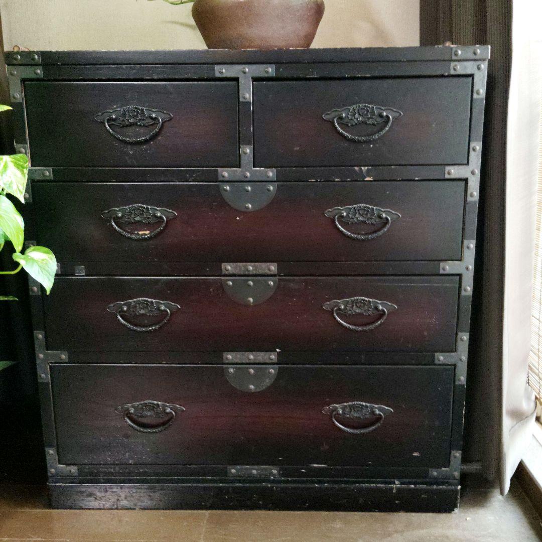 レトロ 骨董品 民芸調 モダン和箪笥　民芸家具 伝統的な木製 箪笥