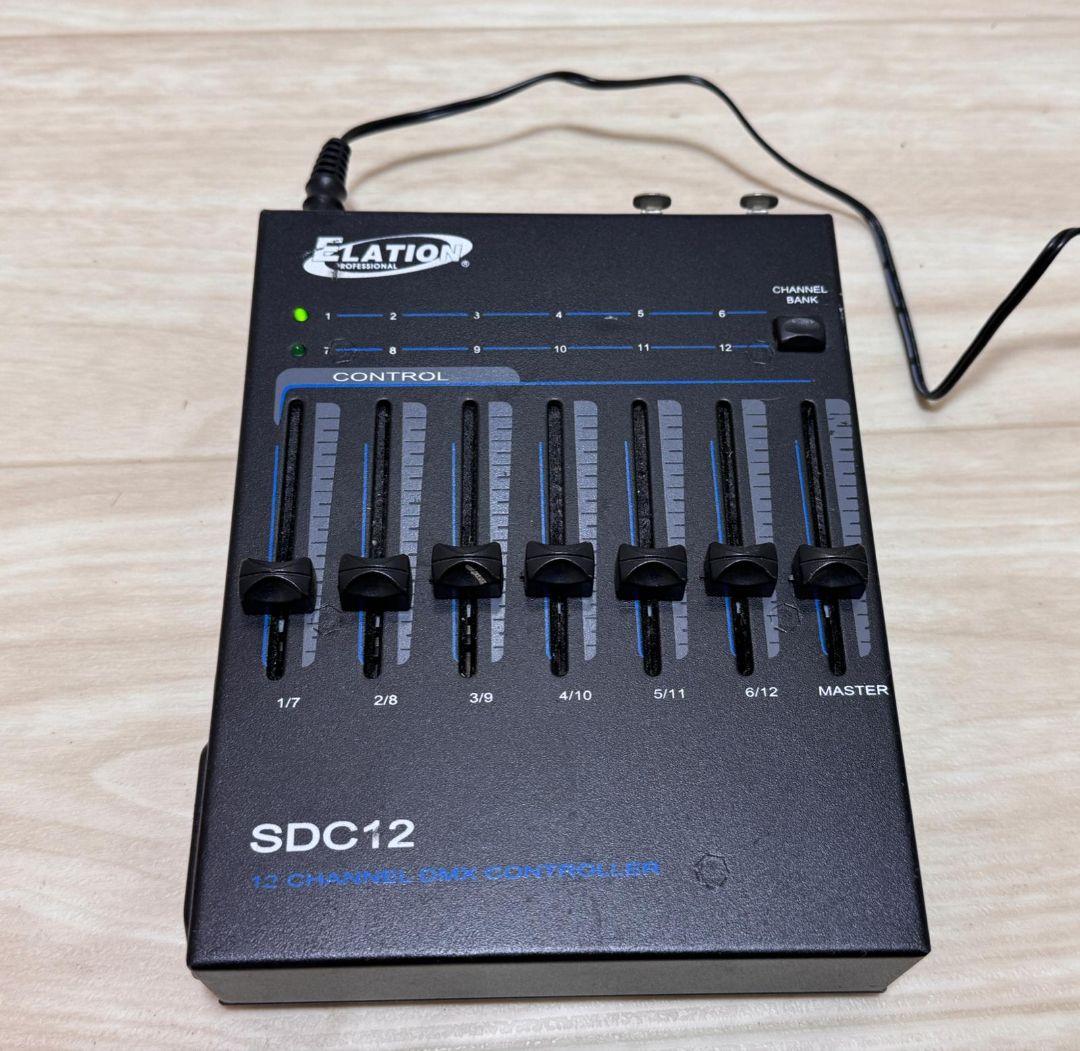 Elation SDC12 12チャンネルDMXコントローラー