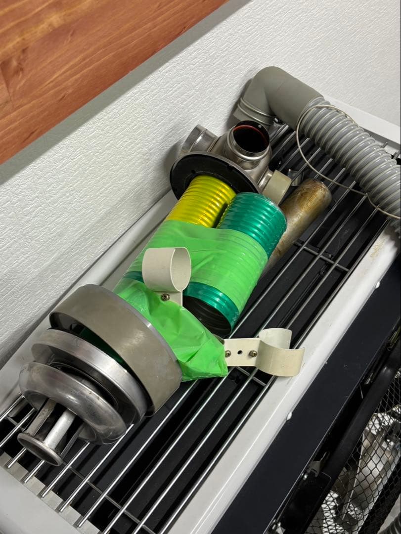 TOYOTOMI 密閉式FF式石油ストーブ FR-70H 2018年製