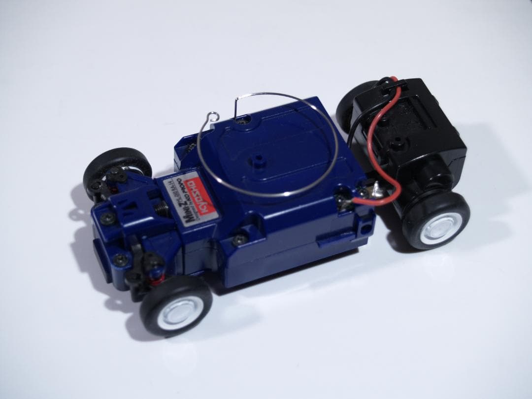 京商ミニッツ リット フィアット500 シャーシ＆ボディセット※スペアパーツ付き