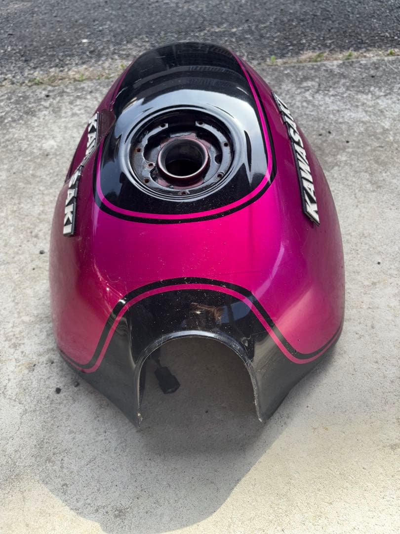 Kawasaki タンク 黒/ピンク