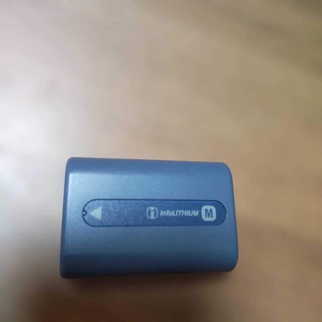 (価格変更)SONY DCR-PC105K デジタルビデオカメラ 　中古