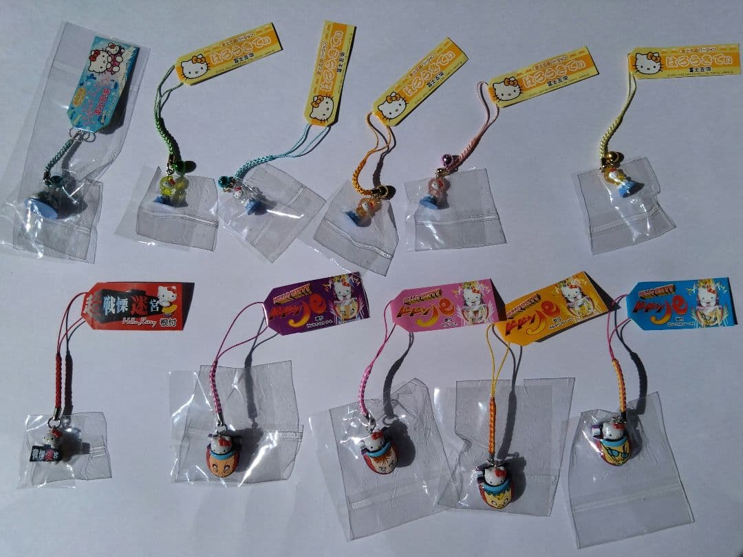 合馬公式アカウント1 激レア　ハローキティ根付　まとめ売り　141個