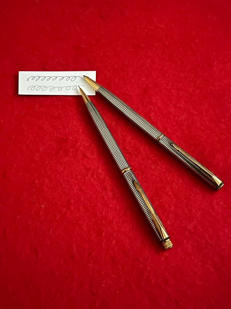 パーカーインシグニアボールペン&シャープペンシル❗️スターリングシルバー‼️ケース入