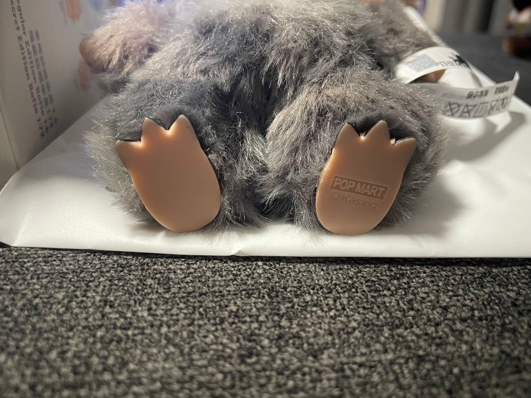 正規品 ラブブ LABUBU Big into Energy