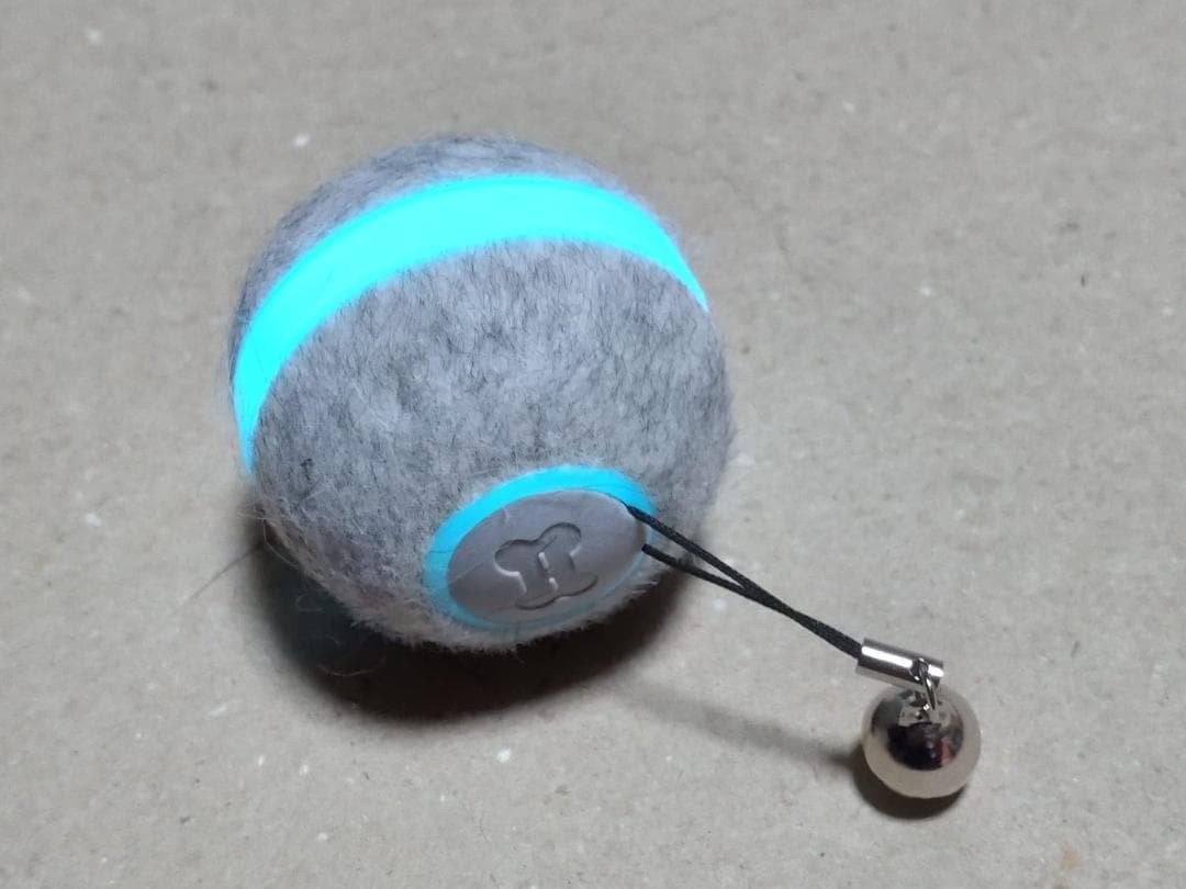 ☆ 猫おもちゃ ボール 自動 転がり＋振れ＋バウンド3モード