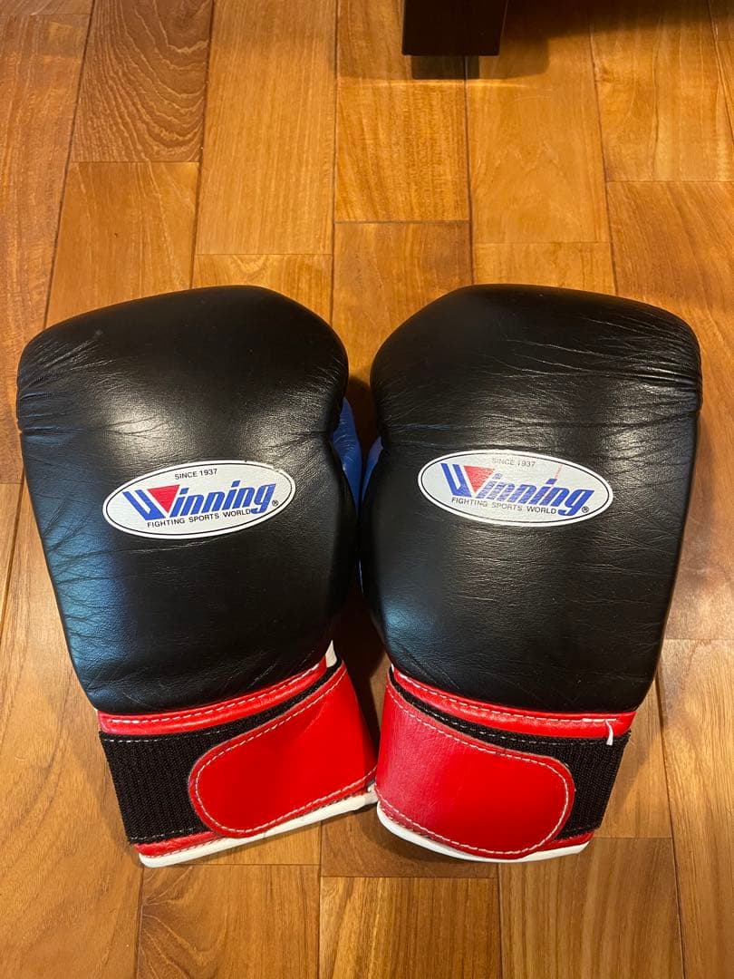 Winning ボクシンググローブ 10oz オーダー　ウィニングカラー
