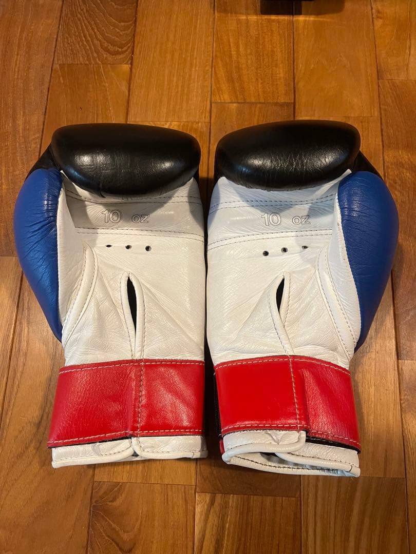 Winning ボクシンググローブ 10oz オーダー　ウィニングカラー