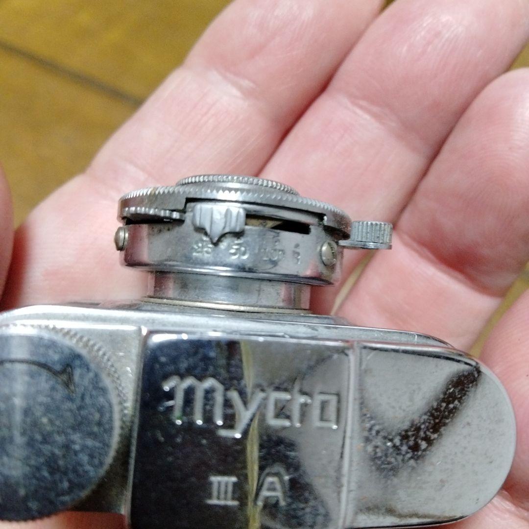 豆カメラ　アンティーク　Mycro II カメラ と　MINETTA豆カメラ