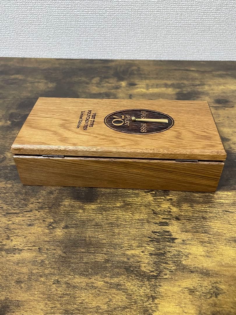 未使用　1988年製　パイロット　創業70周年　シリアルナンバー入　FM 万年筆