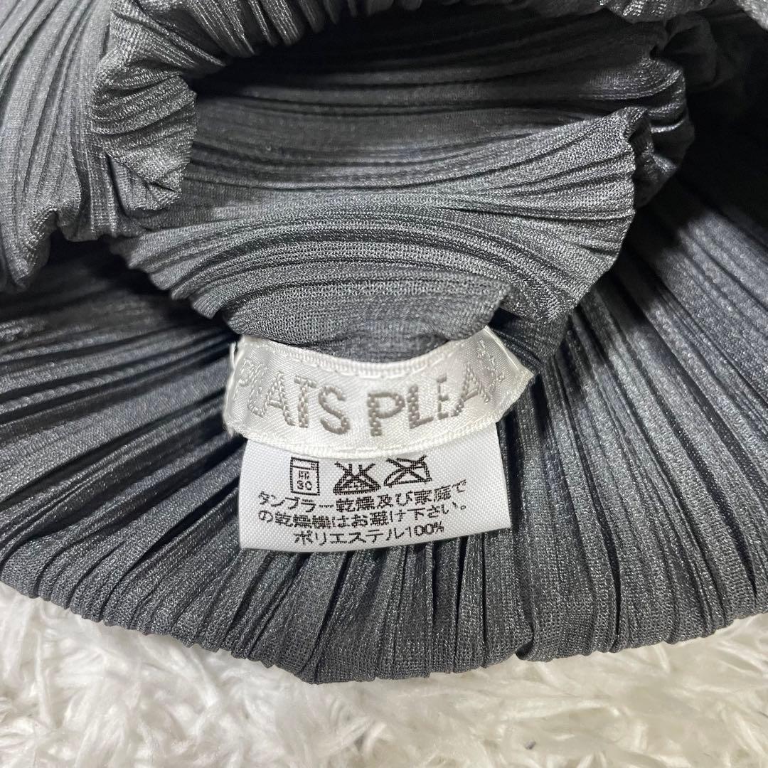 美品✨プリーツプリーズ　タンクトップ　グレー