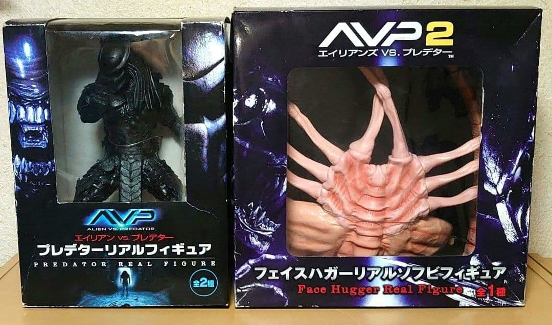エイリアン VS プレデター ブラック フェイスハガー リアル ソフビ