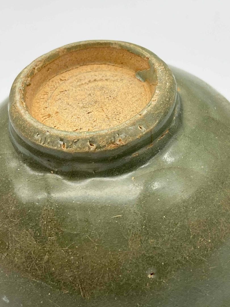 元時代　青磁　龍泉窯碗　青磁茶碗　唐物　古賞物 旧家蔵出し　茶道具(D-69)