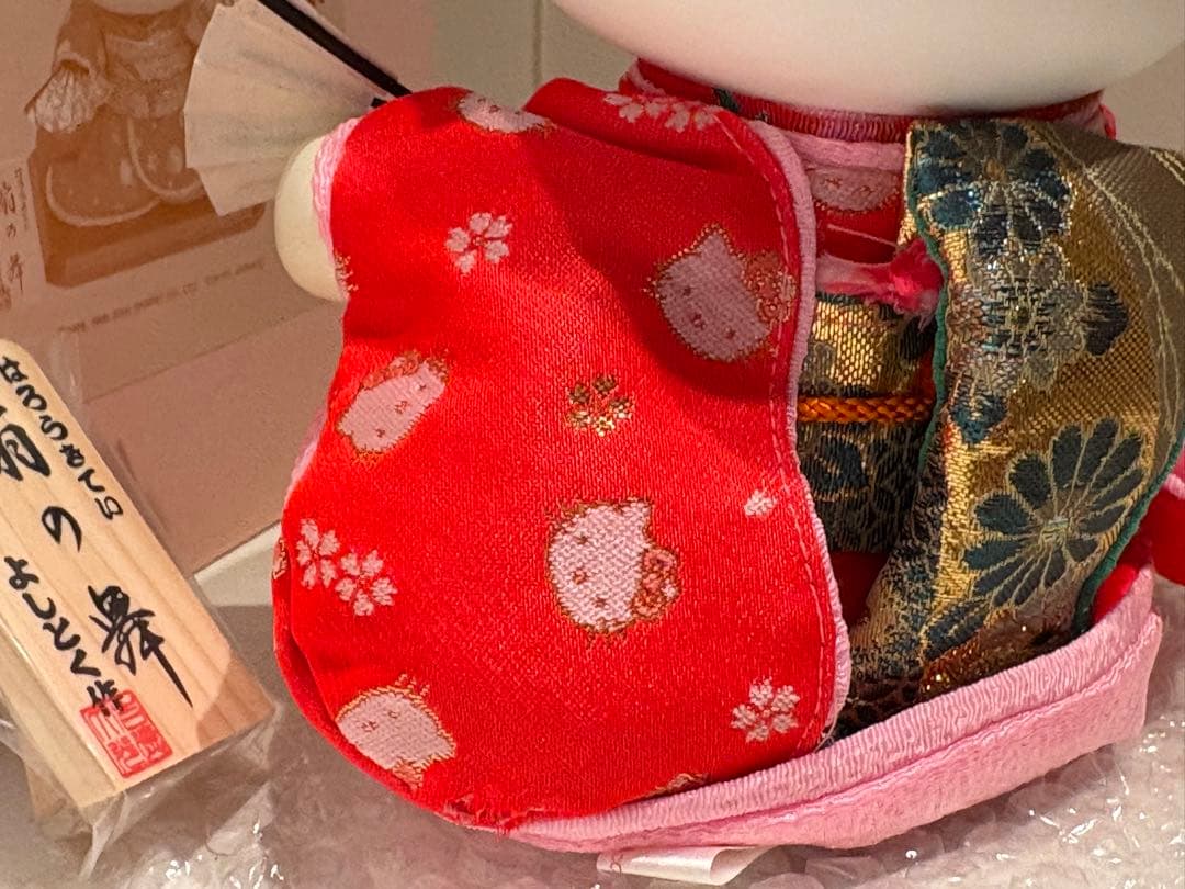 ❣️限定注文販売品 キティ サンリオ x 吉徳 豪華着物 人形 コレクター必見❣️