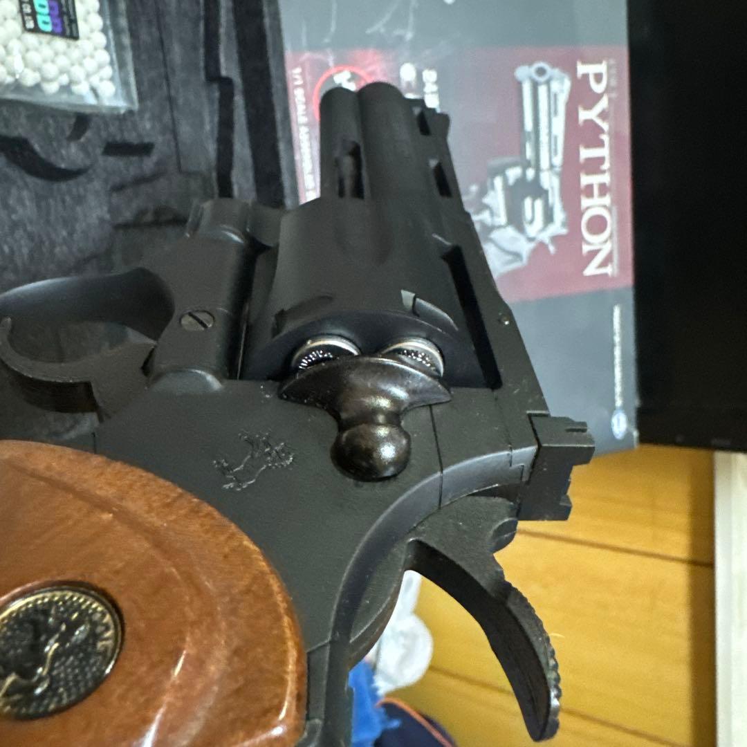 COLT PYTHON 357mag ガスガン 4インチ