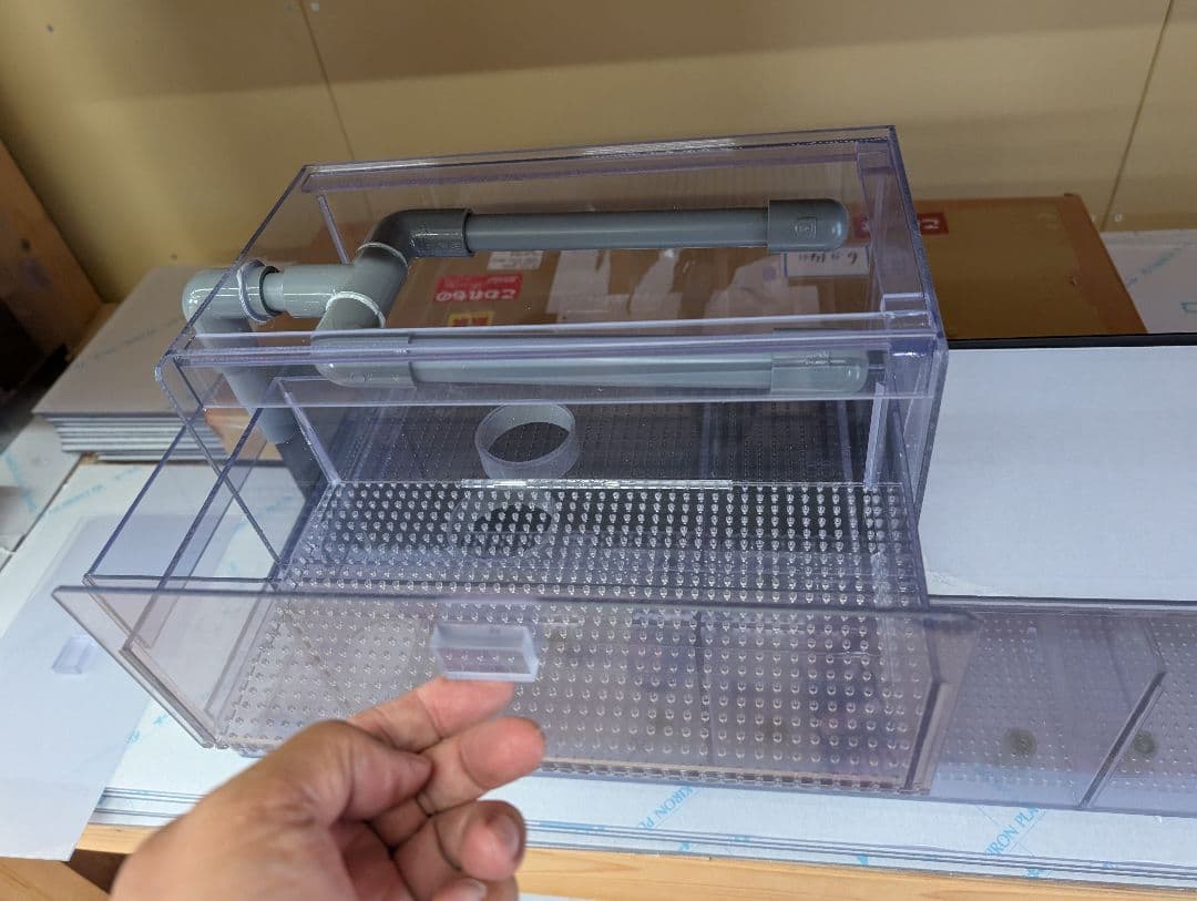 90センチアクリル水槽用　上部フィルター　ウールボックス引き出し式　背景黒