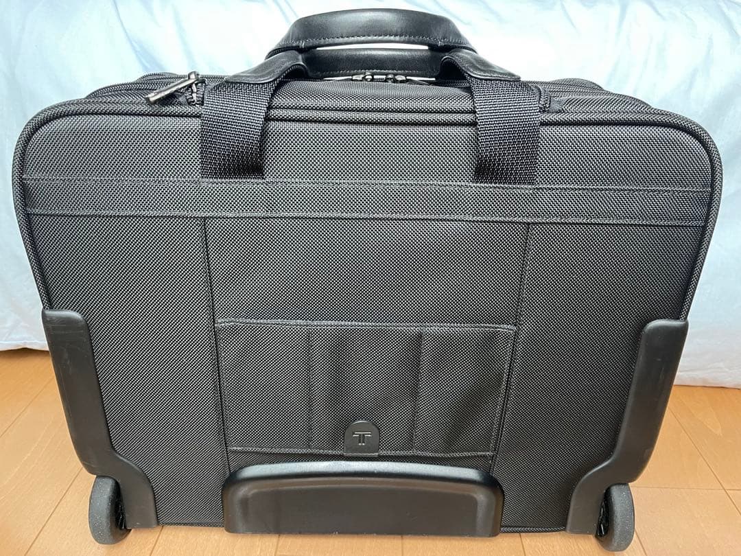 未使用級⭐️ トゥミ　26104D4 キャリーバッグ　3気室　ナイロン　ブラック
