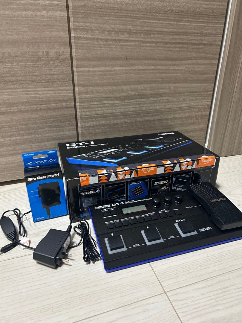 BOSS GT-1 ギターエフェクター（ACアダプター付属）
