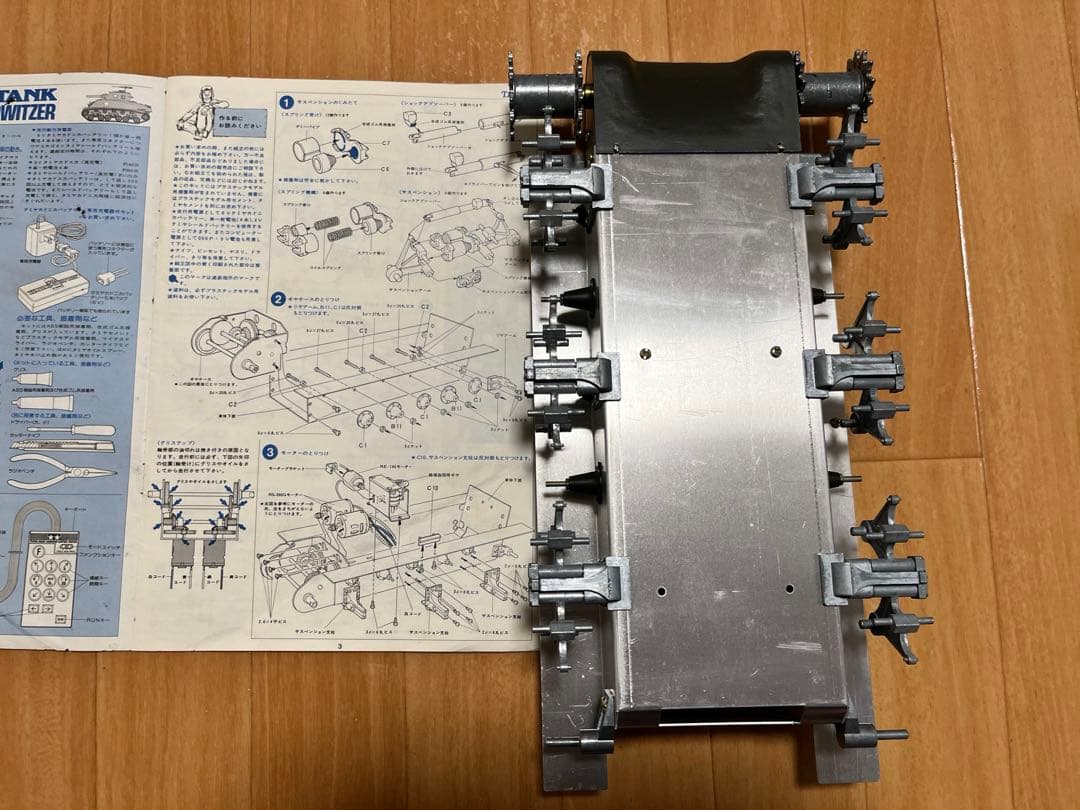 ラ*ラ様 ジャンク品　タミヤ1/16M4シャーマン コンピューターコントロールタ