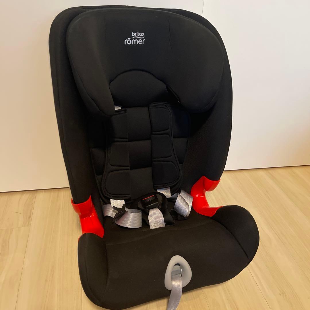 britax römer 車用チャイルドシート 黒