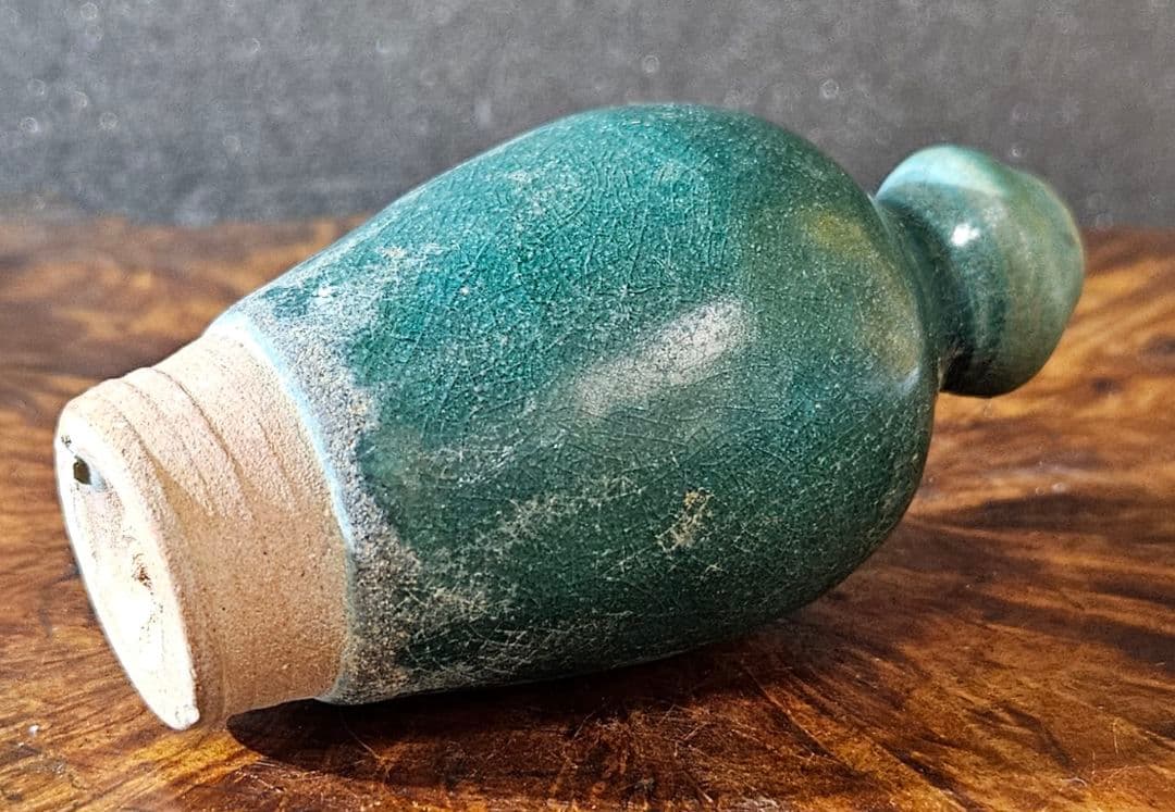 中国古美術　中国古陶磁器　中国古玩　南宋～明朝明代　緑釉　瓢形　小壺　鼻煙壺