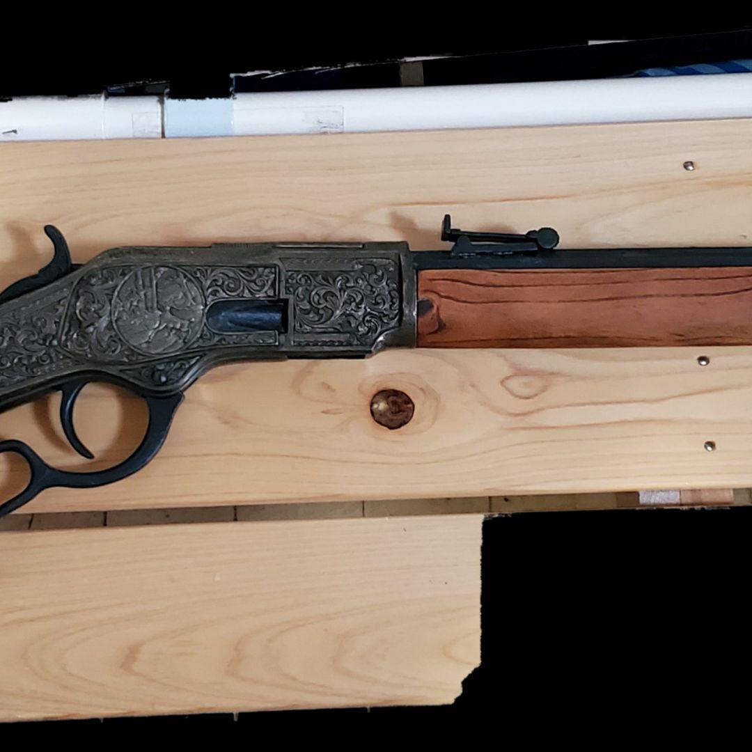 ウインチェスター　M73　彫刻レプリカ