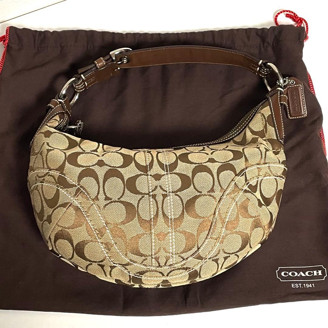 美品 COACH HalfMoon Accessory Pouch 10073